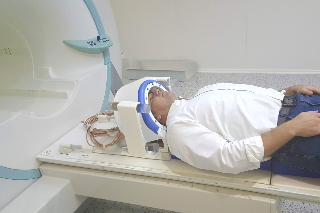 The culmination of years of design and research. The Hal.o NIR (Non-Ionizing Radiotherapy)